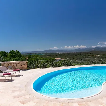 Βίλα Sarda Con Piscina *