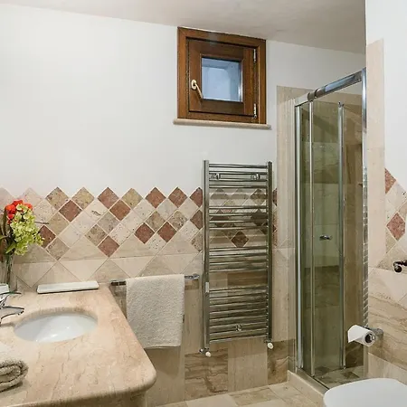 Βίλα Sarda Con Piscina