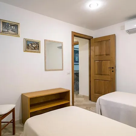 Sarda Con Piscina